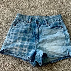 Brand new american eagle mom jean shorts
